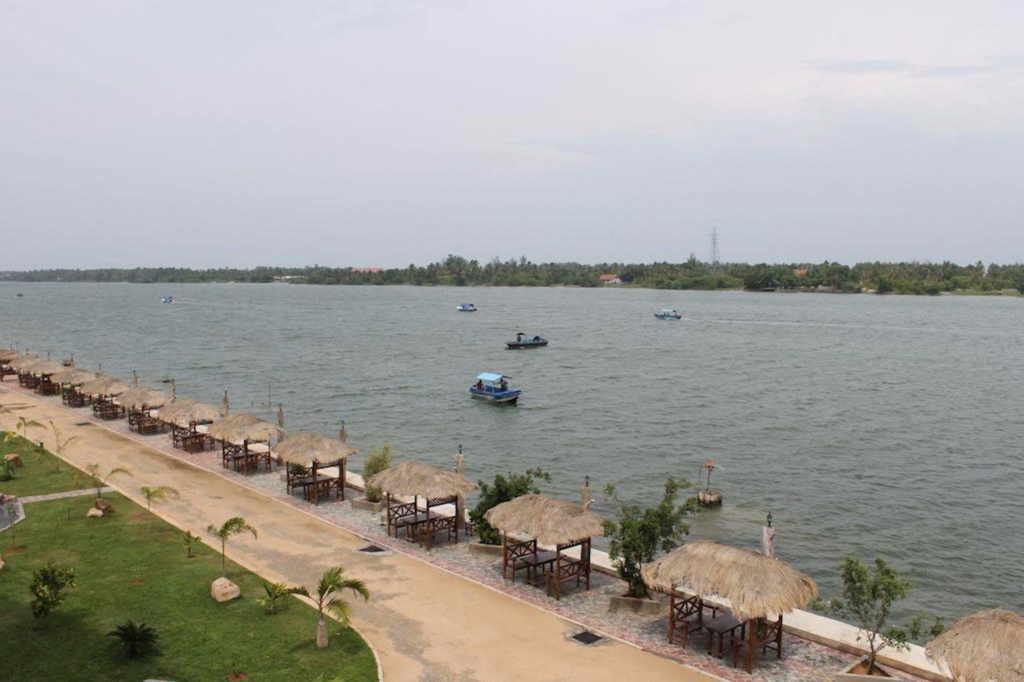 Hotel East Lagoon Баттикалоа Экстерьер фото